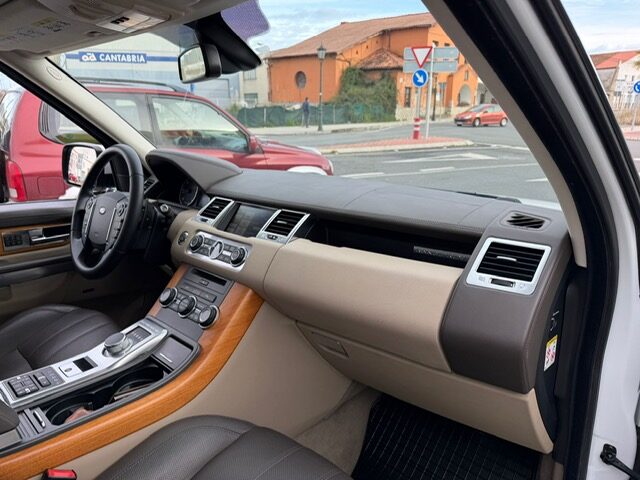 LAND-ROVER RANGE ROVER SPORT