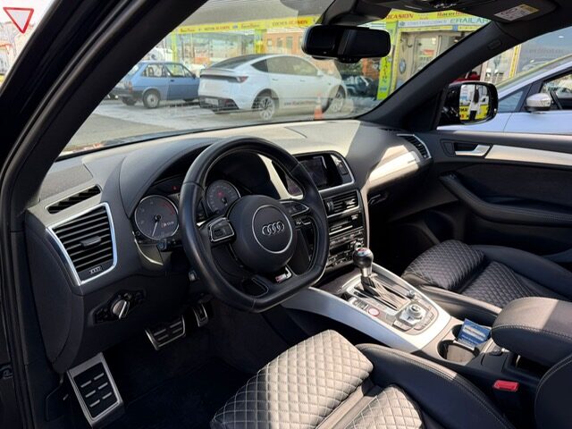 AUDI SQ5 SQ5 PLUS