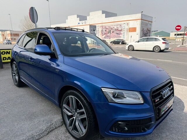 AUDI SQ5 COMPETITION