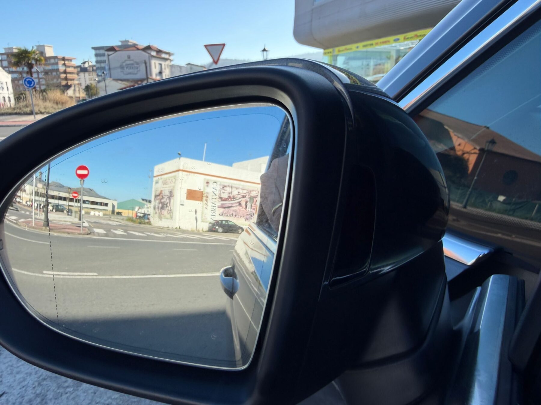 VOLKSWAGEN TOURAN SPORT