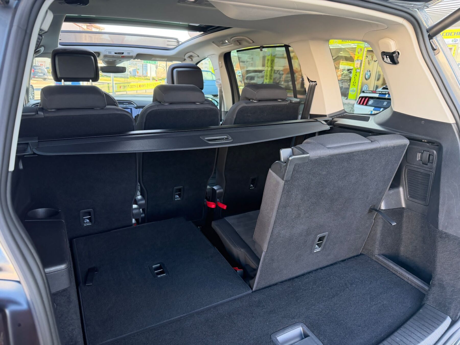 VOLKSWAGEN TOURAN SPORT