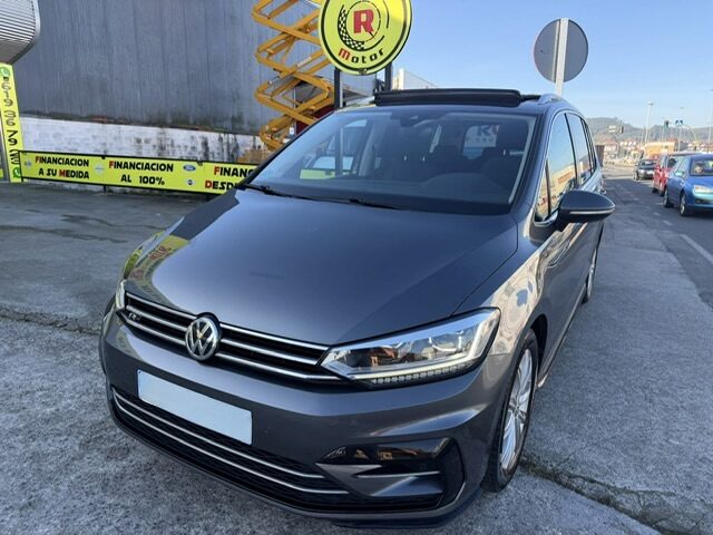 VOLKSWAGEN TOURAN SPORT