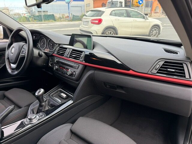 BMW Serie 3 320D TOURING