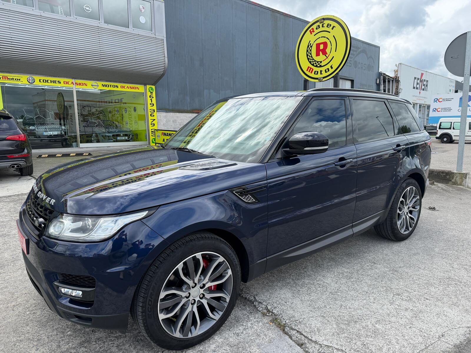 LAND-ROVER RANGE ROVER SPORT 3.0SDV6 HSE DYNAMIC