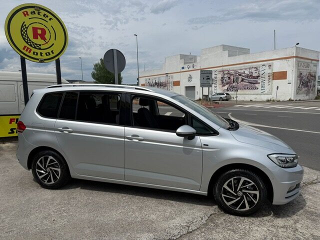VOLKSWAGEN TOURAN 2.0TDI