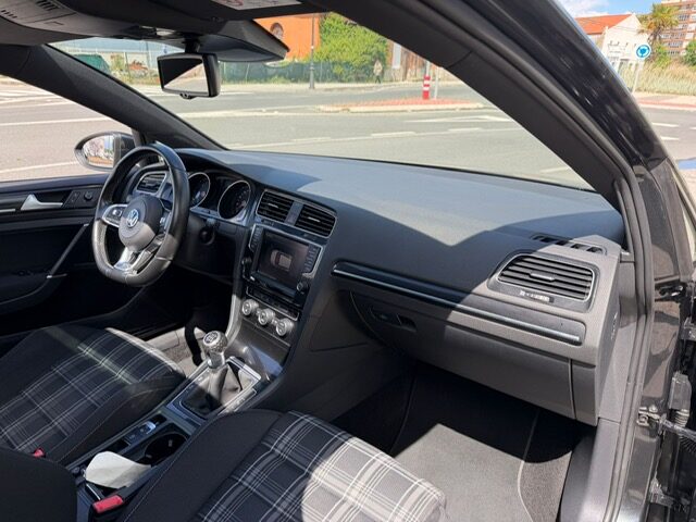 VOLKSWAGEN GOLF GOLF GTD