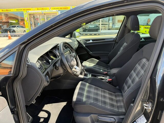 VOLKSWAGEN GOLF GOLF GTD
