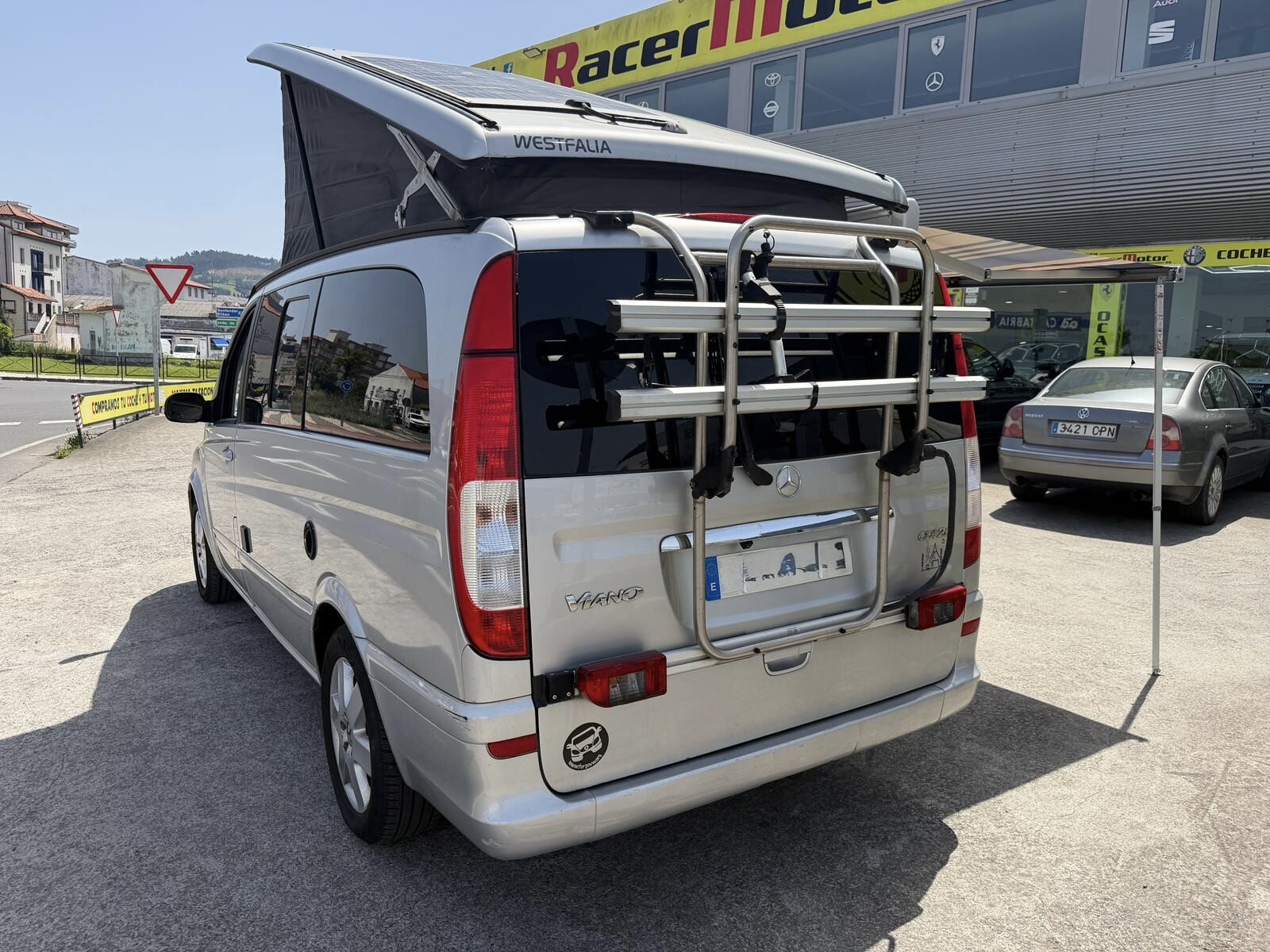 MERCEDES-BENZ MARCO POLO