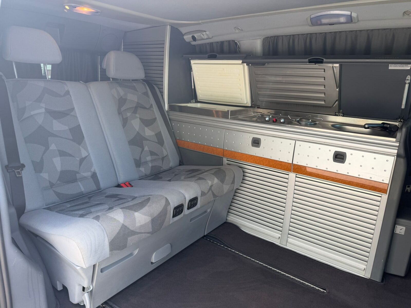 MERCEDES-BENZ MARCO POLO
