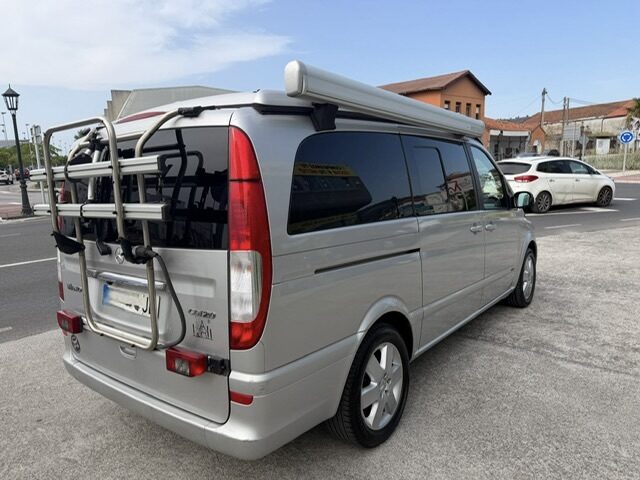 MERCEDES-BENZ MARCO POLO