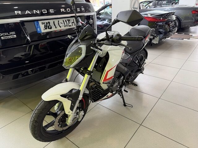 KEEWAY RKF 125 RKF 125