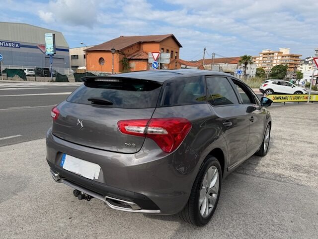 DS DS5 BLUEHDI 120