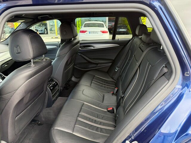 BMW Serie 5 520D M SPORT