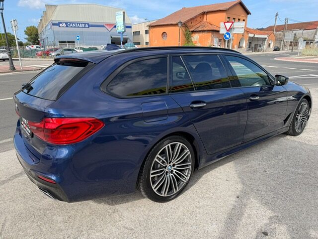 BMW Serie 5 520D M SPORT