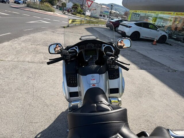 HONDA GOLDWING