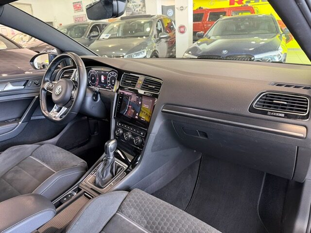 VOLKSWAGEN GOLF GOLF VII