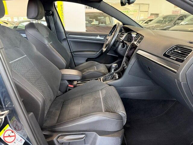 VOLKSWAGEN GOLF GOLF VII