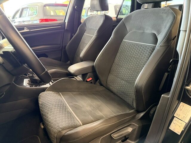 VOLKSWAGEN GOLF GOLF VII