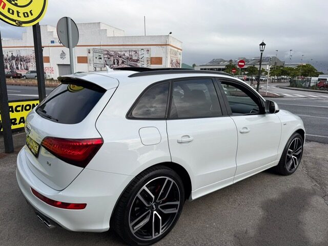 AUDI SQ5 COMPETITION