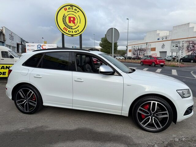 AUDI SQ5 COMPETITION