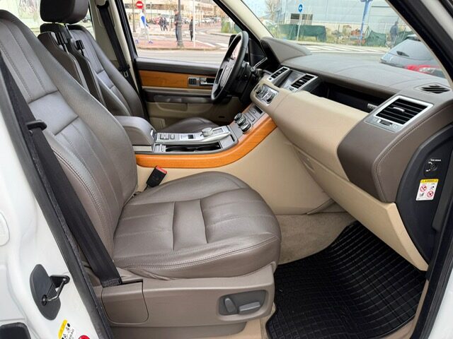 LAND-ROVER RANGE ROVER SPORT