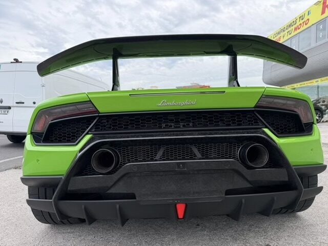 LAMBORGHINI HURACAN HURACAN PERFORMANTE 