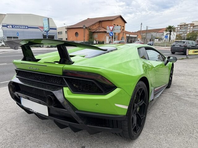 LAMBORGHINI HURACAN HURACAN PERFORMANTE 