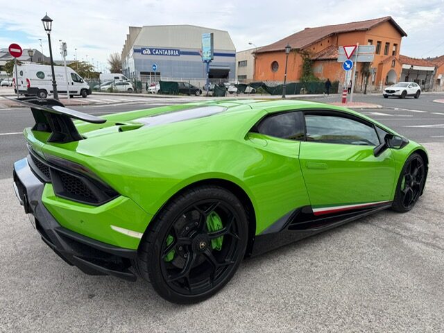 LAMBORGHINI HURACAN HURACAN PERFORMANTE 